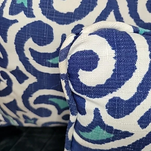 Pillow‎ Perfect Indoor Outdoor Lumbar Pillows x2 Blue Teal White 12x19 - Picture 8 of 10